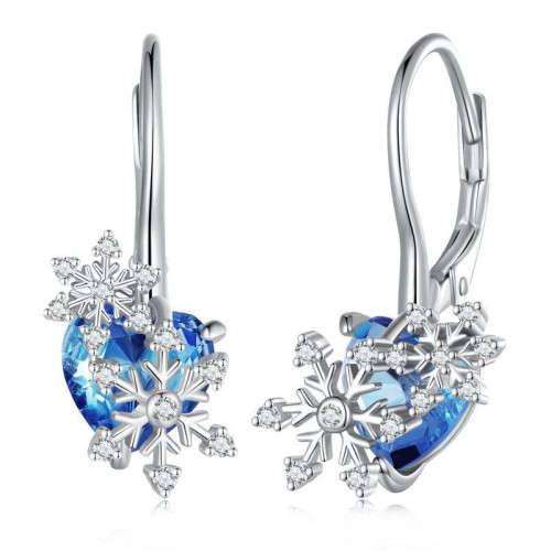 Przejdź do produktu Kolczyki Srebrne - Serce - Śnieżynka