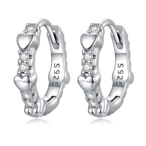 Przejdź do produktu Kolczyki Srebrne - Kółko - Serce